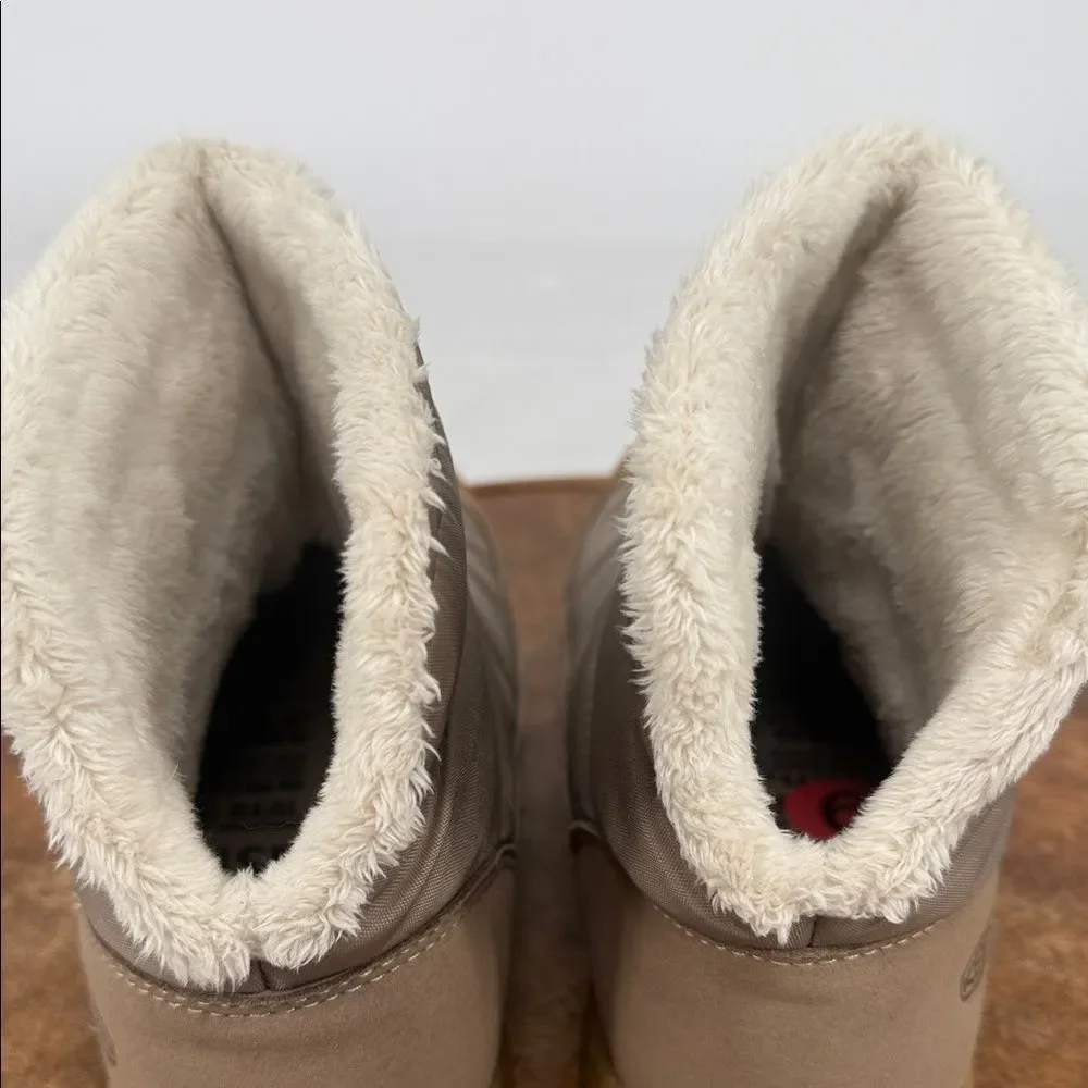 KEEN Boots Wm 6 Howser Fold Down Taupe Winter Ankle Cream Faux-Fur